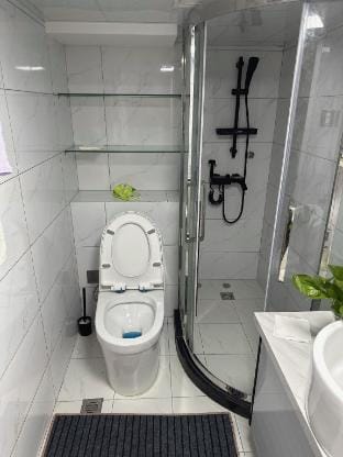 Free Flying Homestay (Shanghai Jiading New Town, Chenxiang Road Metro Station Branch) Hotel in Shanghai
