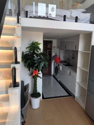 Loft Renovated Apartment Homestay Hotel in Nanjing