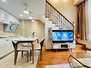 Leeson 1005 Homestay (Shaoxing East City Square Metro Station Branch) Hotel in Hangzhou