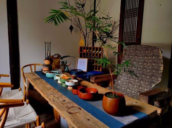 Accompanying Santingyu Homestay Hotel in Zhejiang