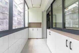 One and a Half Tons Homestay (Hangzhou West Lake Hubin Business District Hangzhou Station Branch) Hotel in Hangzhou