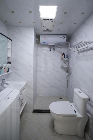 Subway Exit Homestay (Nanjing Confucius Temple Zhonghuamen Station Branch) Hotel in Nanjing