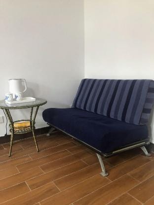 Autumn Rain Homestay (Xuzhou New District Dalong Lake Metro Station Branch) Hotel in Jiangsu