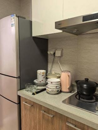 Metro Exit Kitchen-Equipped Homestay (Xiangyulu North Metro Station Branch) Hotel in Nanjing