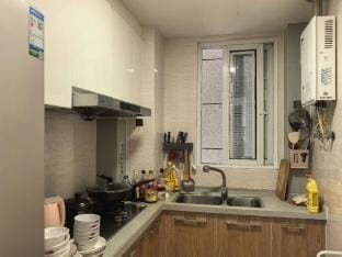 Metro Exit Kitchen-Equipped Homestay (Xiangyulu North Metro Station Branch) Hotel in Nanjing