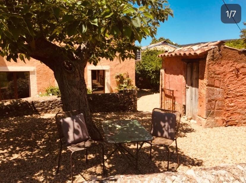 Le Vieux Portail Hotel in Provence-Alpes-Côte d'Azur