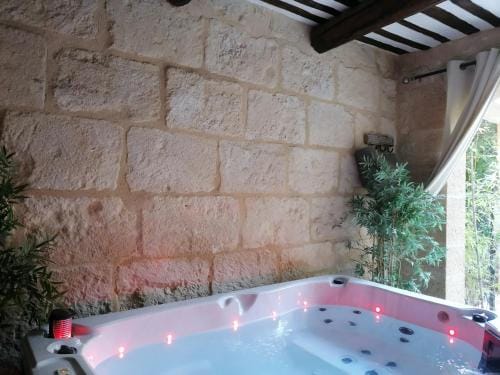 Jim cosy & spa Hotel in Provence-Alpes-Côte d'Azur