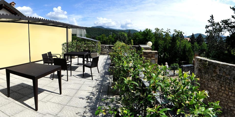 Hotel Locanda Al Pomo d'Oro Hotel in Friuli-Venezia Giulia