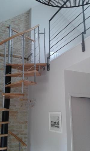 10 Cote Cour Hotel in Bourgogne-Franche-Comté