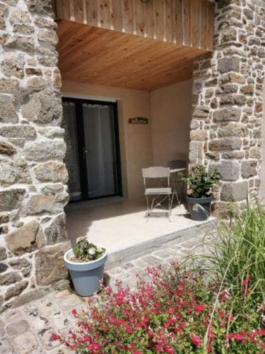 Mont Voyageur Hotel in Brittany