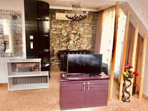 Стаи за гости Топ Старс Смолян Hotel in Decentralized Administration of Macedonia and Thrace