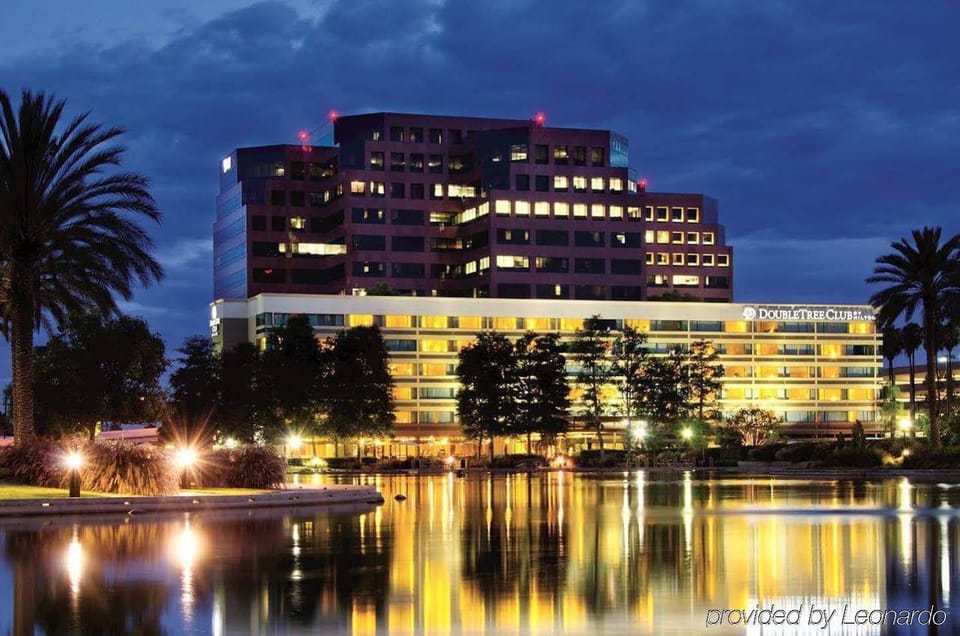 DoubleTree Club by Hilton Orange County Airport Hotel in Costa Mesa