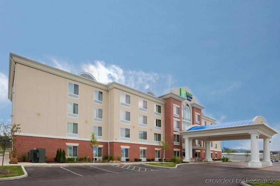 Holiday Inn Express Hotel & Suites Franklin Hotel in Ohio