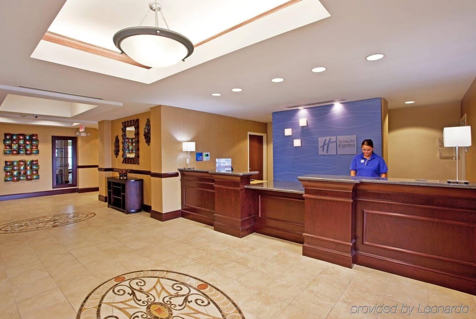 Holiday Inn Express Hotel & Suites Franklin Hotel in Ohio