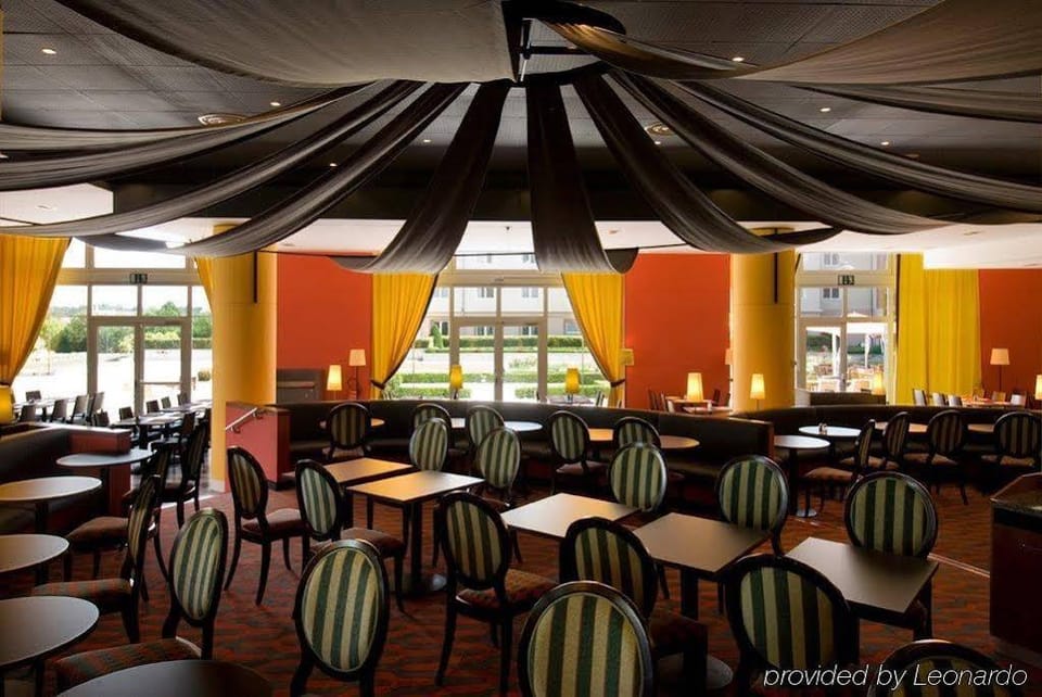Vienna House Magic Circus Hotel in Magny-le-Hongre
