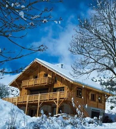 Chalet TERRA LOUP Hotel in Provence-Alpes-Côte d'Azur