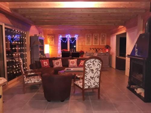 Chalet TERRA LOUP Hotel in Provence-Alpes-Côte d'Azur