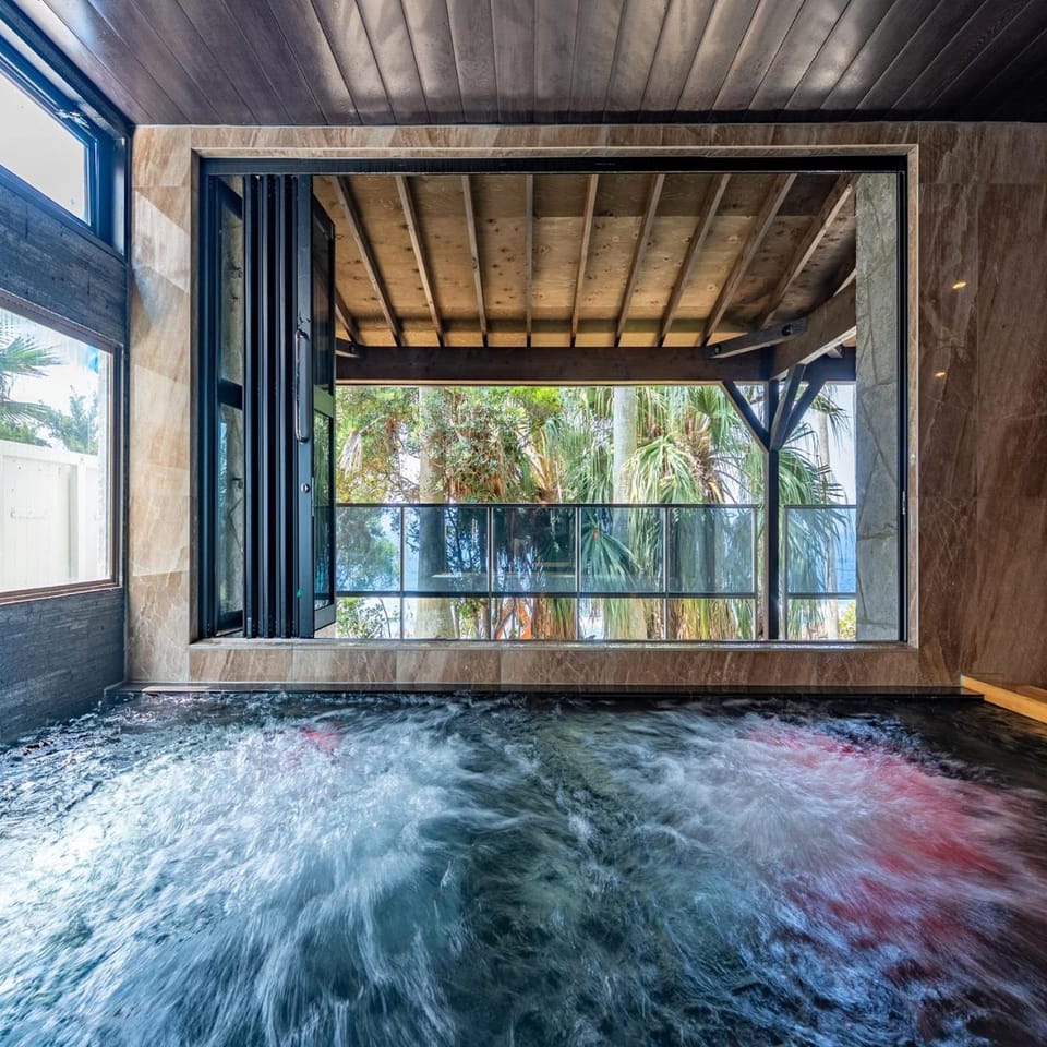 Livemax Resort Inami Sea Front Resort in Japan