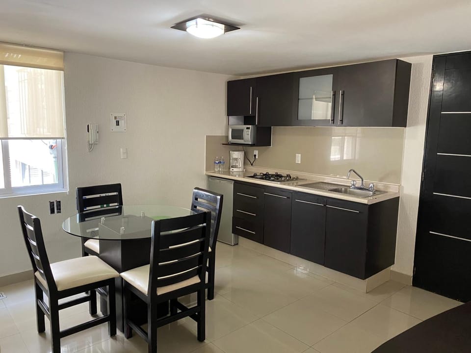 Grupo Kings Suites - Monte Chimborazo 567 Hotel in Mexico City