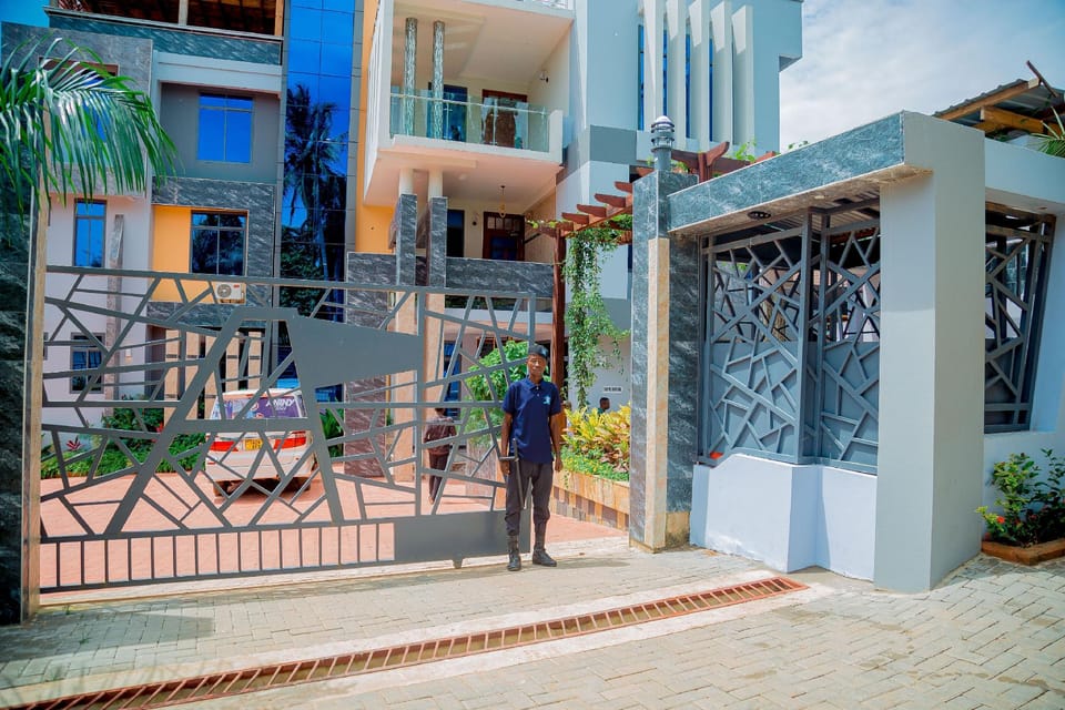 Aniny Hotel Hotel in City of Dar es Salaam