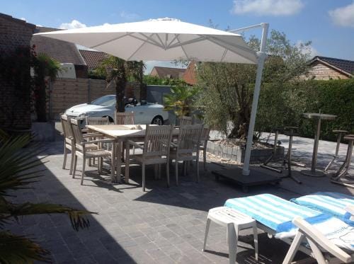 B&B Agnes Hotel in De Haan
