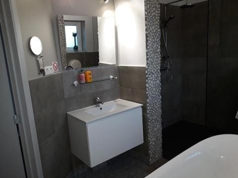Villa Marco 176 Hotel in Wallonia, Belgium