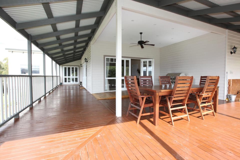 House on the Hill Bed and Breakfast Hotel in Huonville