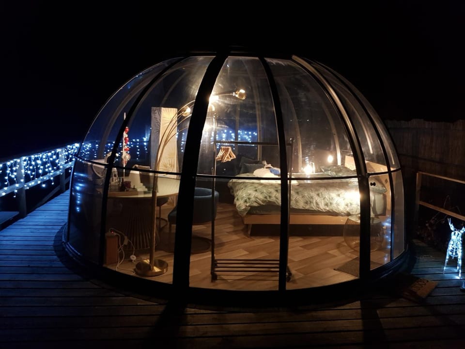 La bulle au bois dormant d'ovifat Lodge in Wallonia, Belgium
