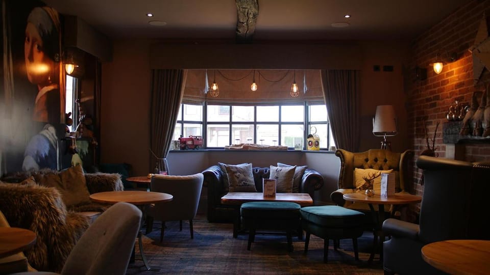 The Station Restaurant & Bar Hotel in Bassetlaw District