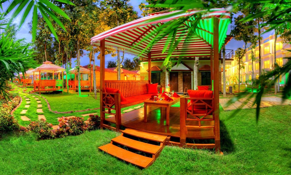 Jal Mahal Resort And Spa Resort in Karnataka