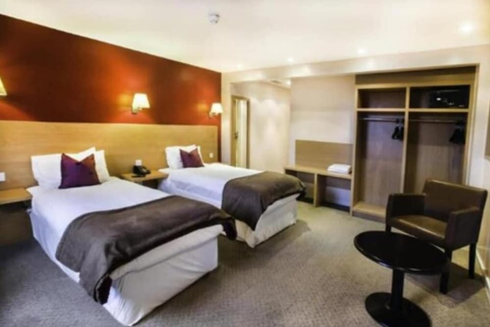 Luton Hotel Hotel in Luton