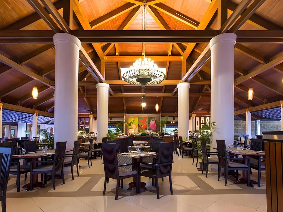 Warwick Le Lagon - Vanuatu Resort in Port Vila
