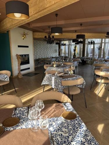 Hotel Les Quatre Saisons Hotel in Auvergne-Rhône-Alpes