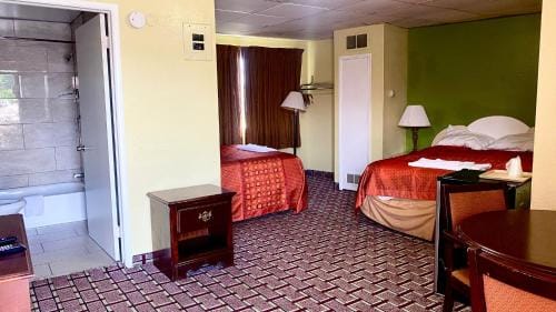 New Red Carpet Motel in Niagara Falls