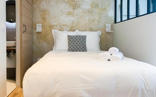 BULLE ANNECY avec un garage prive Hotel in Annecy