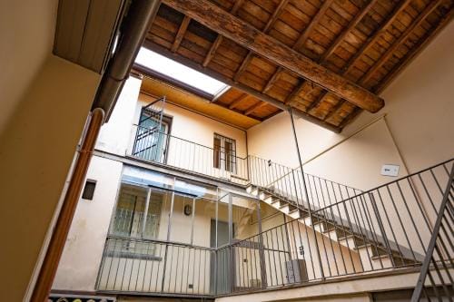 Apartment Sant'Alessandro 19 - Sostify Hotel in Bergamo
