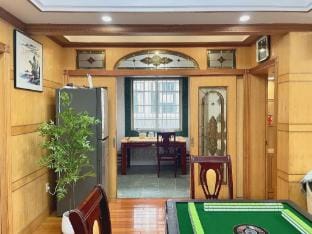 Man Ju Homestay (Shaoxing City Center Railway Station Metro Station Branch) Hotel in Hangzhou