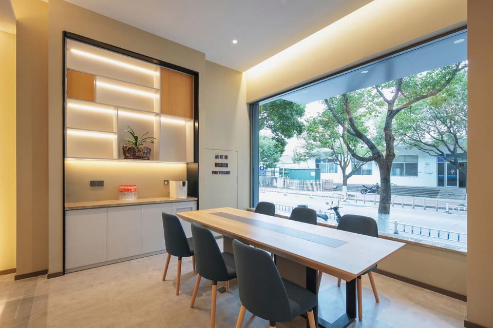 Home Inn NEO - Tiantaishan New Town Plaza Store Hotel in Zhejiang