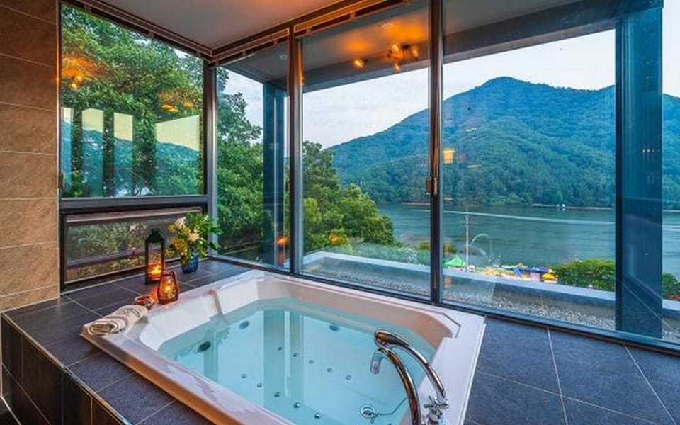 Gapyeong River Sky Pension Hotel in Gyeonggi-do