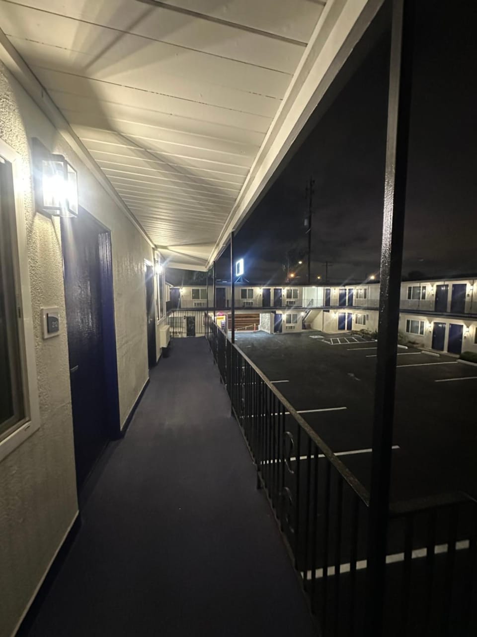 Del Aire Inn Hotel Motel in Hawthorne