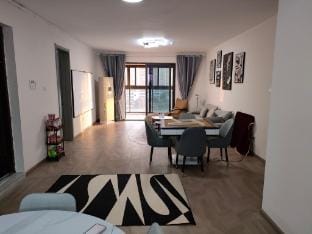 Mansu Homestay (Shaoxing Shaoxing Station Branch) Hotel in Hangzhou