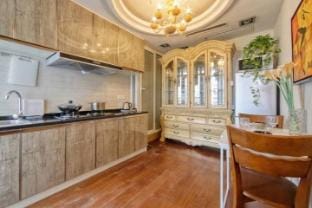 LisaH Homestay (Shanghai Pudong New International Expo Center Lancun Road Metro Station Branch) Hotel in Shanghai