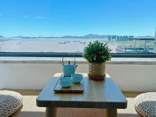 Sister Jing's Small Life Homestay (Shenjiamen Fishing Port Branch) Hotel in Zhejiang