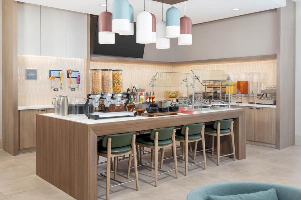 Homewood Suites by Hilton Puyallup Tacoma Hotel in Puyallup