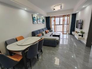 Family Fun Cozy Inn Niuniu Homestay (Jinhua Film and Television City Branch) Hotel in Zhejiang