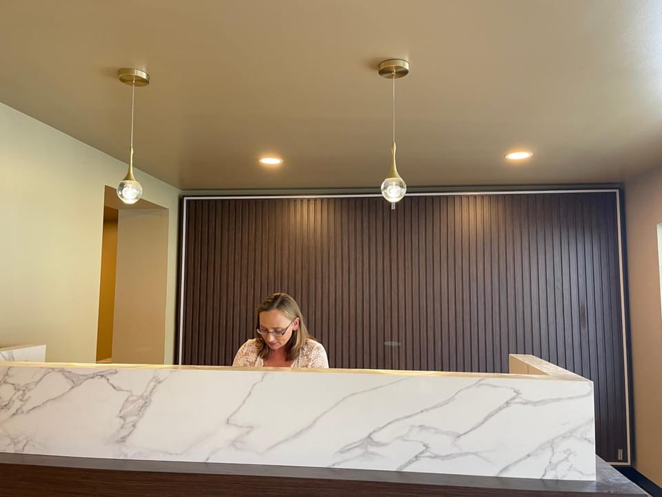 Four Seasons Inn Hotel in Ohio