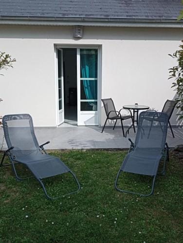 Chambres et Tables d'hotes " O Doux Matins " aux portes de Chinon Hotel in Centre-Val de Loire