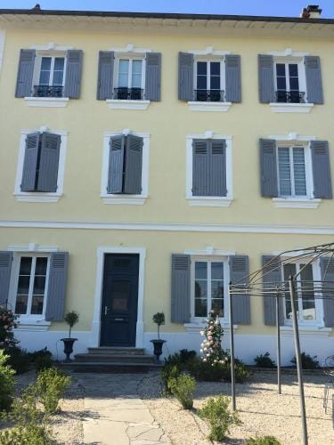 Villa Dufresne Hotel in Auvergne-Rhône-Alpes