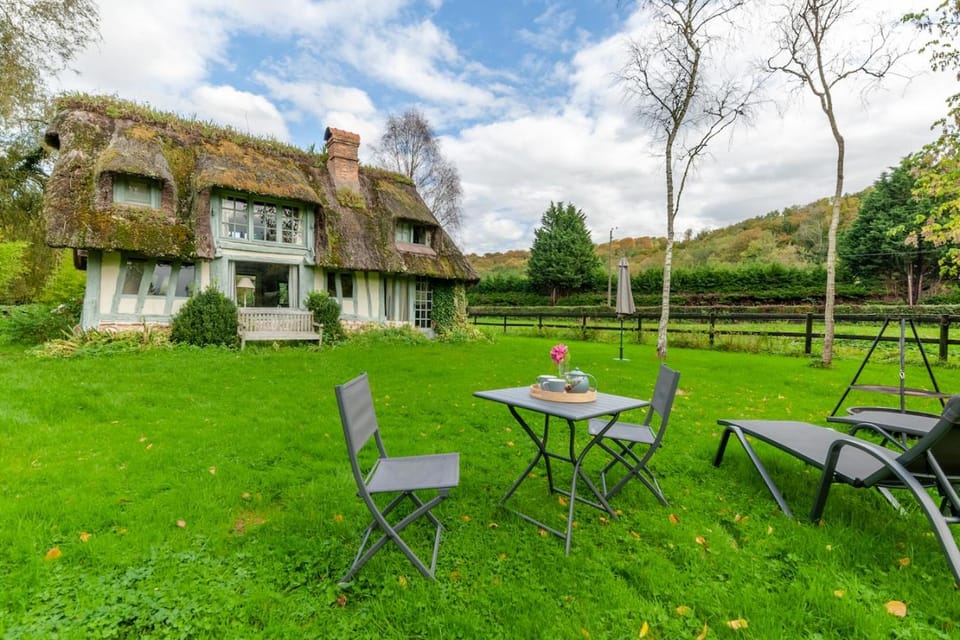 Le Manoir du Perroy Hotel in Normandy
