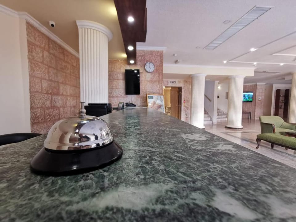 Edom Hotel Hotel in Africa